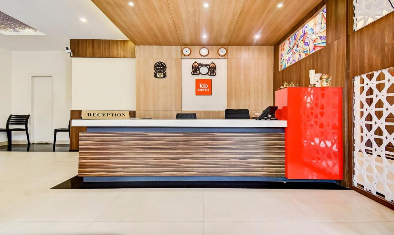 Отель Fabexpress Luminos Dwelling Ikka Nagar Муннар Экстерьер фото